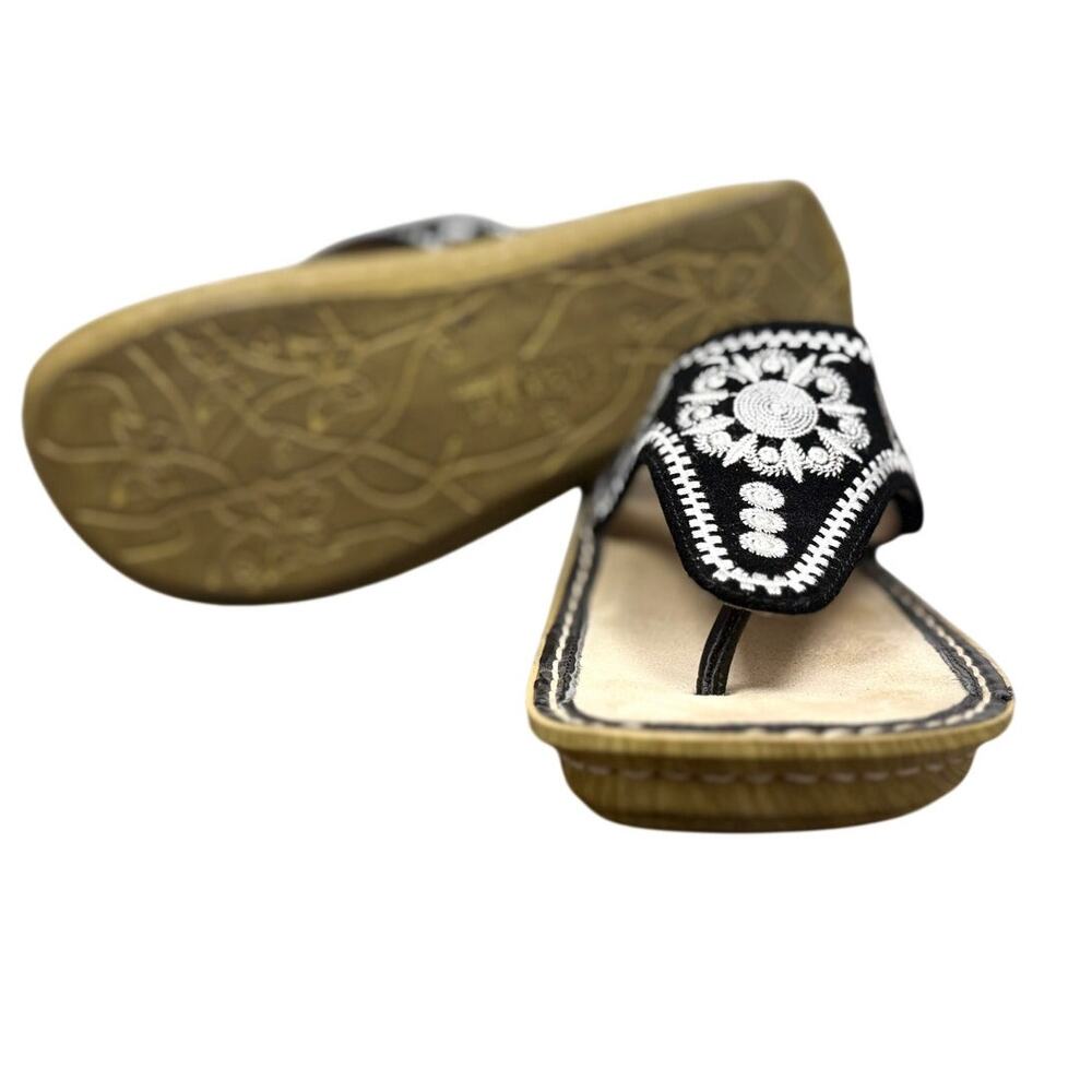 Alegria Women's Vanessa Thong Sandal Mandala 40 EU Black | Used/Good Condition - Picture 4 of 5